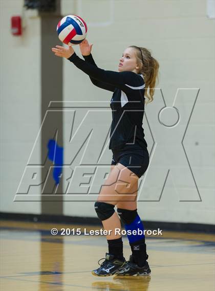 Thumbnail 3 in Marion @ Bandera photogallery.