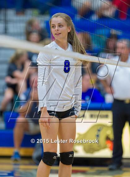 Thumbnail 3 in Marion @ Bandera photogallery.
