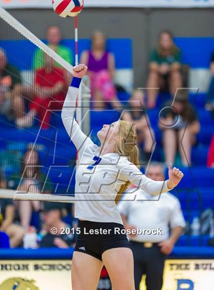 Thumbnail 2 in Marion @ Bandera photogallery.