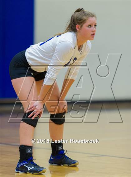 Thumbnail 1 in Marion @ Bandera photogallery.