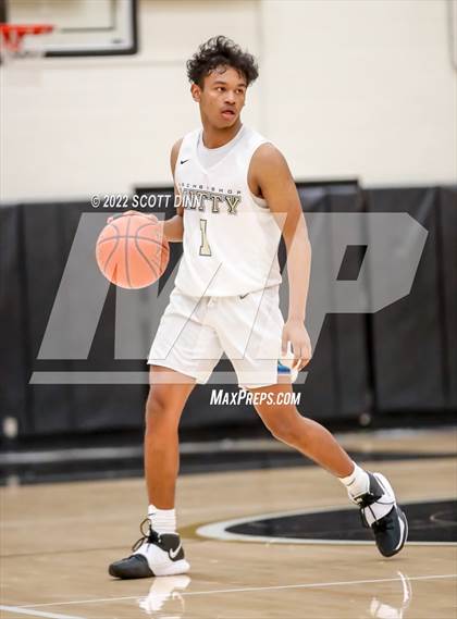 Thumbnail 3 in St. Ignatius vs Archbishop Mitty (Open Division Championships) photogallery.