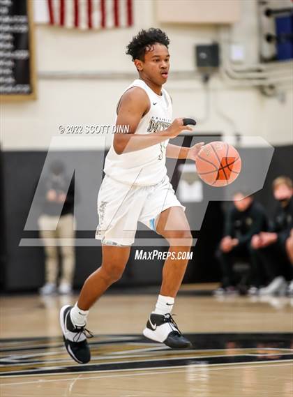 Thumbnail 2 in St. Ignatius vs Archbishop Mitty (Open Division Championships) photogallery.