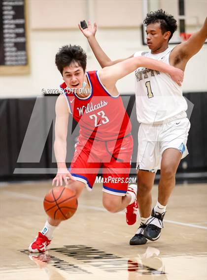 Thumbnail 1 in St. Ignatius vs Archbishop Mitty (Open Division Championships) photogallery.
