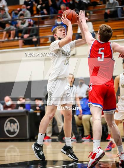 Thumbnail 3 in St. Ignatius vs Archbishop Mitty (Open Division Championships) photogallery.