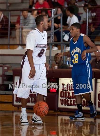 Thumbnail 2 in Channelview @ Kempner  (McDonalds Texas Invitational) photogallery.