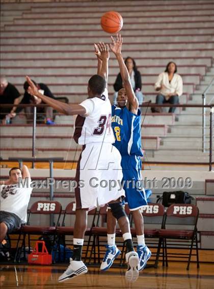 Thumbnail 2 in Channelview @ Kempner  (McDonalds Texas Invitational) photogallery.