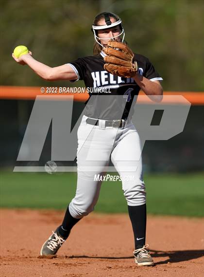 Thumbnail 3 in Helena @ Chilton County photogallery.