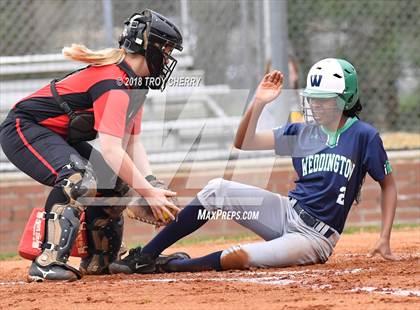 Thumbnail 3 in Weddington vs South Mecklenburg photogallery.