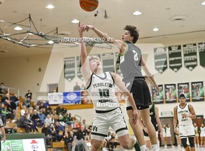 Thumbnail 3 in Westfield @ Pendleton Heights photogallery.