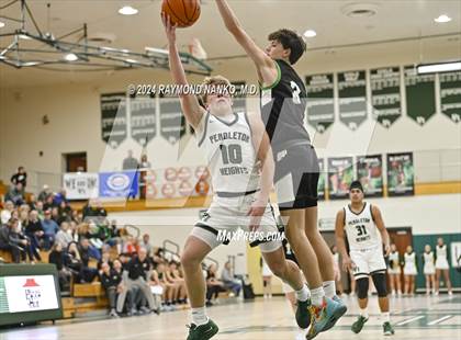 Thumbnail 2 in Westfield @ Pendleton Heights photogallery.