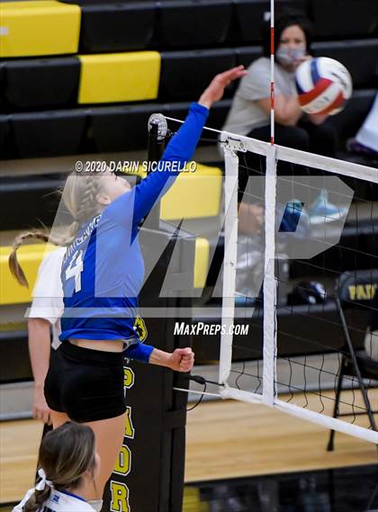 Thumbnail 3 in Payson vs Snowflake (AIA 3A Round 1 Playoff)  photogallery.