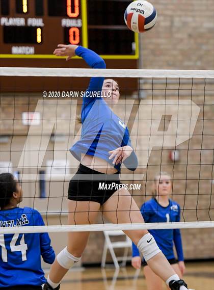 Thumbnail 3 in Payson vs Snowflake (AIA 3A Round 1 Playoff)  photogallery.