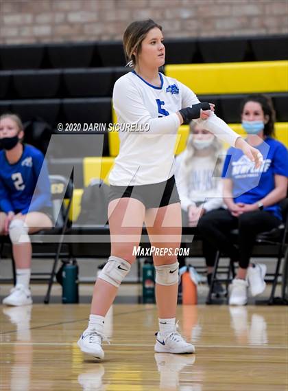 Thumbnail 2 in Payson vs Snowflake (AIA 3A Round 1 Playoff)  photogallery.
