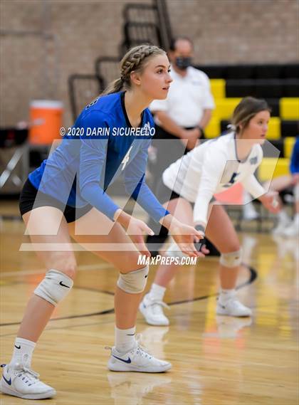 Thumbnail 1 in Payson vs Snowflake (AIA 3A Round 1 Playoff)  photogallery.