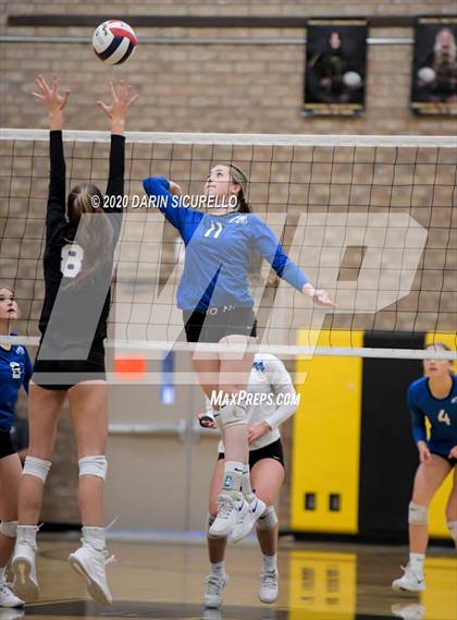 Thumbnail 3 in Payson vs Snowflake (AIA 3A Round 1 Playoff)  photogallery.