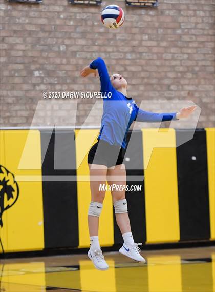 Thumbnail 3 in Payson vs Snowflake (AIA 3A Round 1 Playoff)  photogallery.