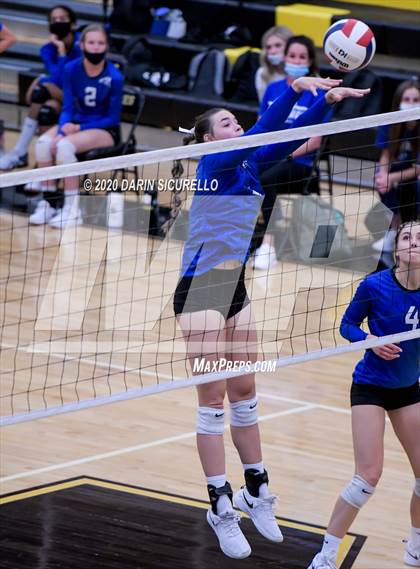 Thumbnail 2 in Payson vs Snowflake (AIA 3A Round 1 Playoff)  photogallery.