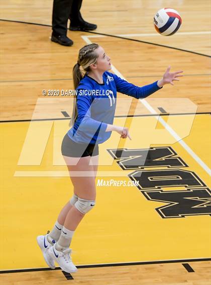 Thumbnail 2 in Payson vs Snowflake (AIA 3A Round 1 Playoff)  photogallery.