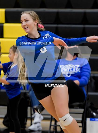 Thumbnail 3 in Payson vs Snowflake (AIA 3A Round 1 Playoff)  photogallery.