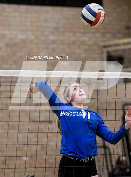 Thumbnail 2 in Payson vs Snowflake (AIA 3A Round 1 Playoff)  photogallery.