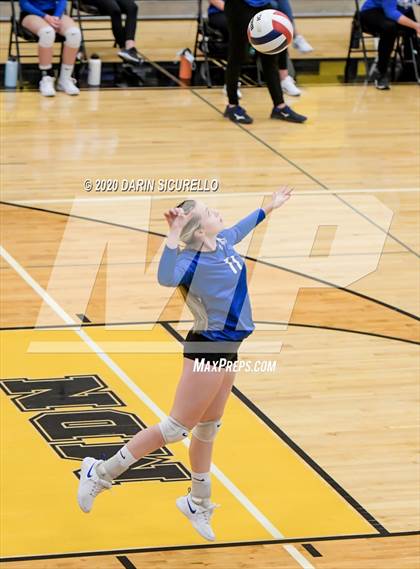 Thumbnail 3 in Payson vs Snowflake (AIA 3A Round 1 Playoff)  photogallery.