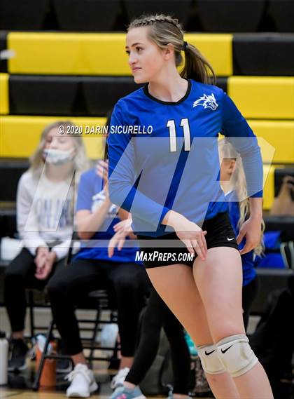 Thumbnail 3 in Payson vs Snowflake (AIA 3A Round 1 Playoff)  photogallery.