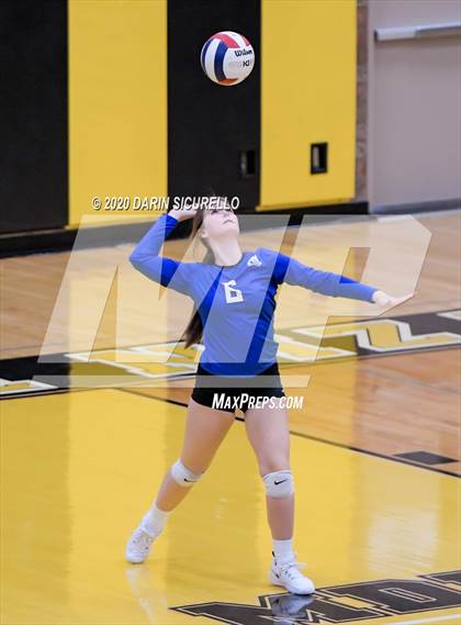 Thumbnail 1 in Payson vs Snowflake (AIA 3A Round 1 Playoff)  photogallery.