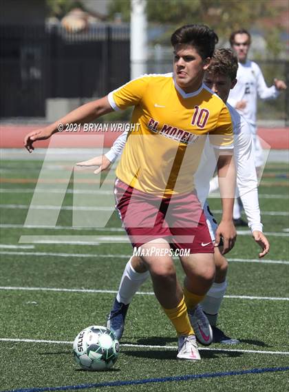 Thumbnail 3 in El Dorado @ El Modena photogallery.