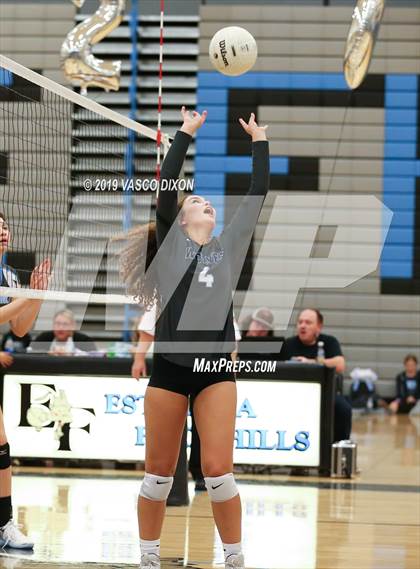 Thumbnail 3 in Estrella vs Gila Ridge photogallery.