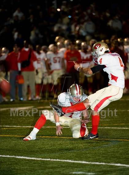 Thumbnail 3 in Everett @ Boston College photogallery.
