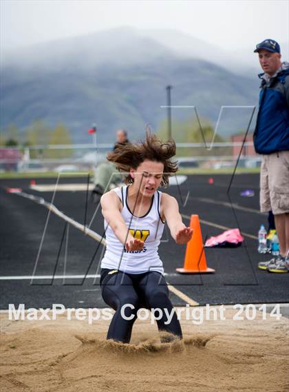 Thumbnail 3 in UHSAA Region 8 Track and Field Championships (Girls) photogallery.