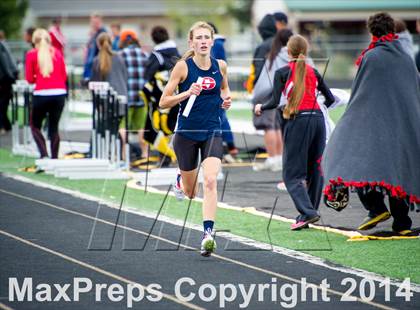 Thumbnail 3 in UHSAA Region 8 Track and Field Championships (Girls) photogallery.
