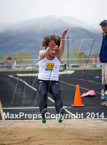 Thumbnail 2 in UHSAA Region 8 Track and Field Championships (Girls) photogallery.