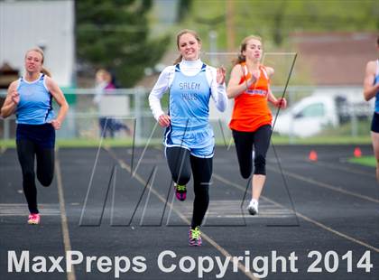 Thumbnail 2 in UHSAA Region 8 Track and Field Championships (Girls) photogallery.