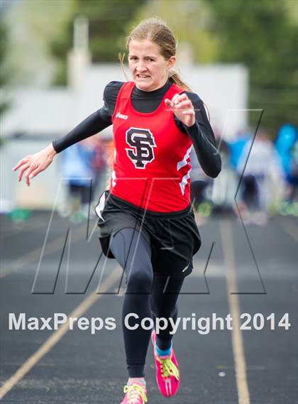 Thumbnail 3 in UHSAA Region 8 Track and Field Championships (Girls) photogallery.
