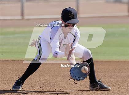 Thumbnail 1 in Fountain Hills vs Round Valley (AIA  2A Champioship Round 1)  photogallery.