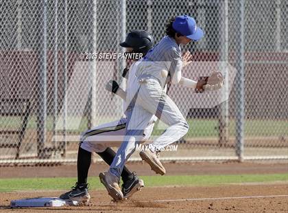 Thumbnail 3 in Fountain Hills vs Round Valley (AIA  2A Champioship Round 1)  photogallery.