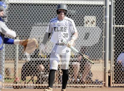 Thumbnail 3 in Fountain Hills vs Round Valley (AIA  2A Champioship Round 1)  photogallery.