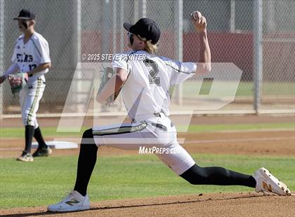 Thumbnail 2 in Fountain Hills vs Round Valley (AIA  2A Champioship Round 1)  photogallery.