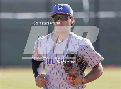 Thumbnail 3 in Fountain Hills vs Round Valley (AIA  2A Champioship Round 1)  photogallery.