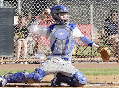 Thumbnail 2 in Fountain Hills vs Round Valley (AIA  2A Champioship Round 1)  photogallery.