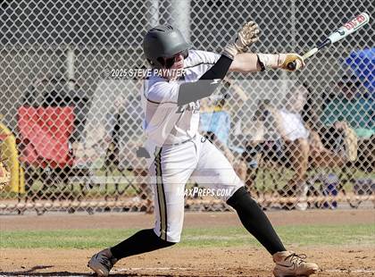 Thumbnail 1 in Fountain Hills vs Round Valley (AIA  2A Champioship Round 1)  photogallery.