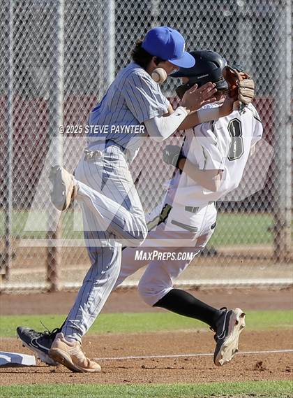 Thumbnail 2 in Fountain Hills vs Round Valley (AIA  2A Champioship Round 1)  photogallery.