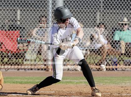 Thumbnail 1 in Fountain Hills vs Round Valley (AIA  2A Champioship Round 1)  photogallery.