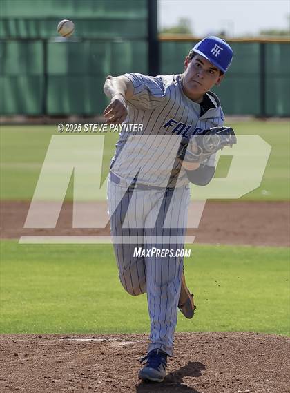 Thumbnail 1 in Fountain Hills vs Round Valley (AIA  2A Champioship Round 1)  photogallery.