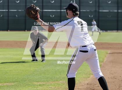 Thumbnail 3 in Fountain Hills vs Round Valley (AIA  2A Champioship Round 1)  photogallery.