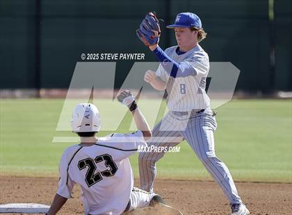 Thumbnail 3 in Fountain Hills vs Round Valley (AIA  2A Champioship Round 1)  photogallery.