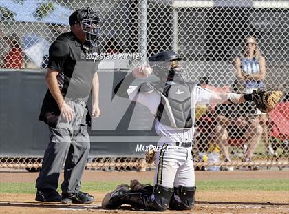 Thumbnail 3 in Fountain Hills vs Round Valley (AIA  2A Champioship Round 1)  photogallery.