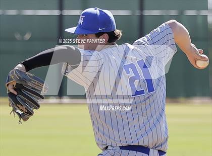 Thumbnail 1 in Fountain Hills vs Round Valley (AIA  2A Champioship Round 1)  photogallery.