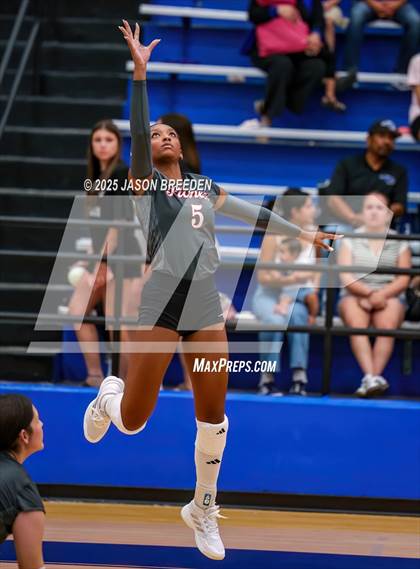 Thumbnail 2 in Pioneer @ Vela photogallery.